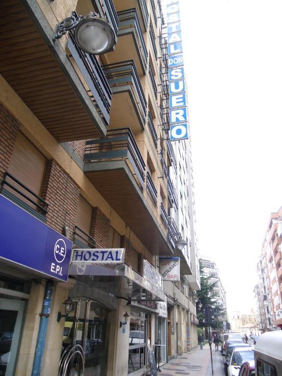 Hostal Don Suero León Exteriér fotografie