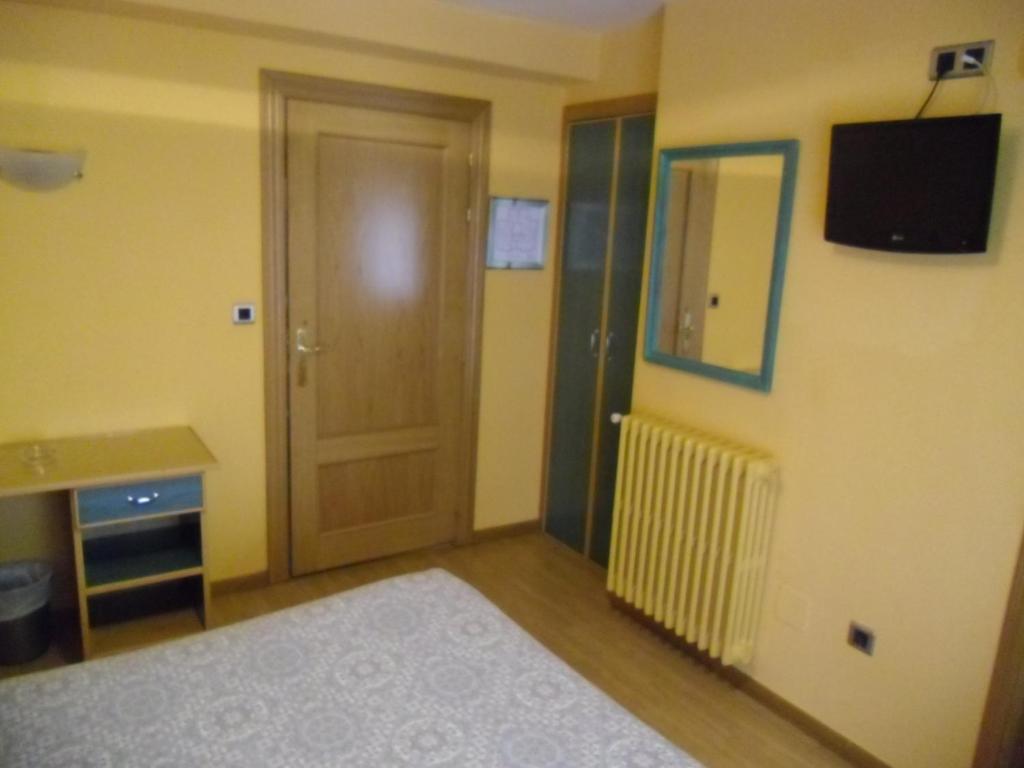 Hostal Don Suero León Pokoj fotografie