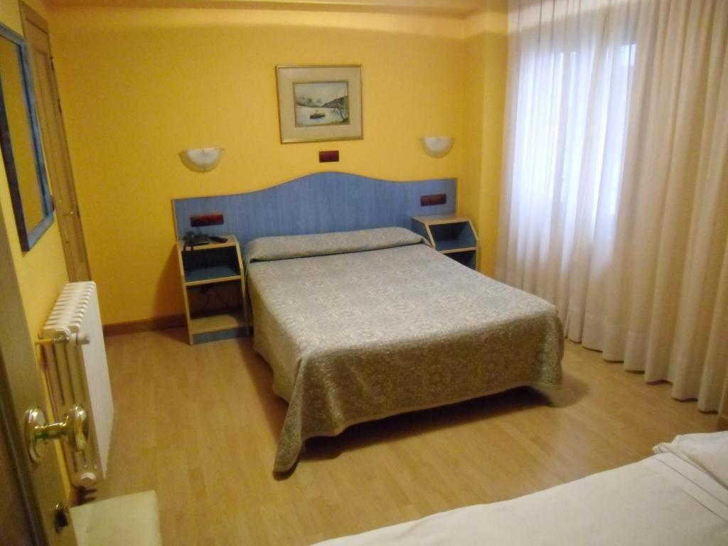 Hostal Don Suero León Exteriér fotografie
