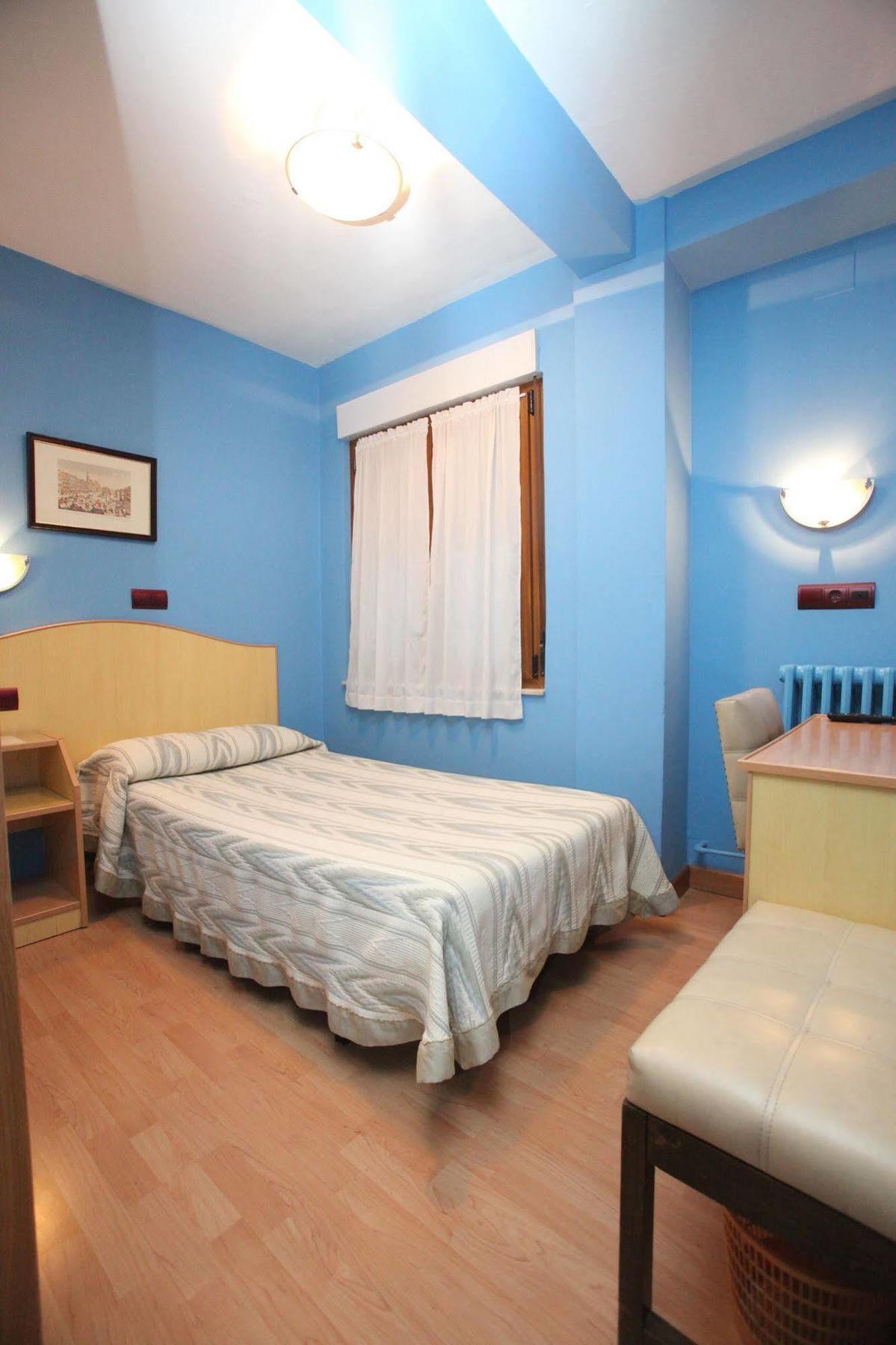 Hostal Don Suero León Exteriér fotografie