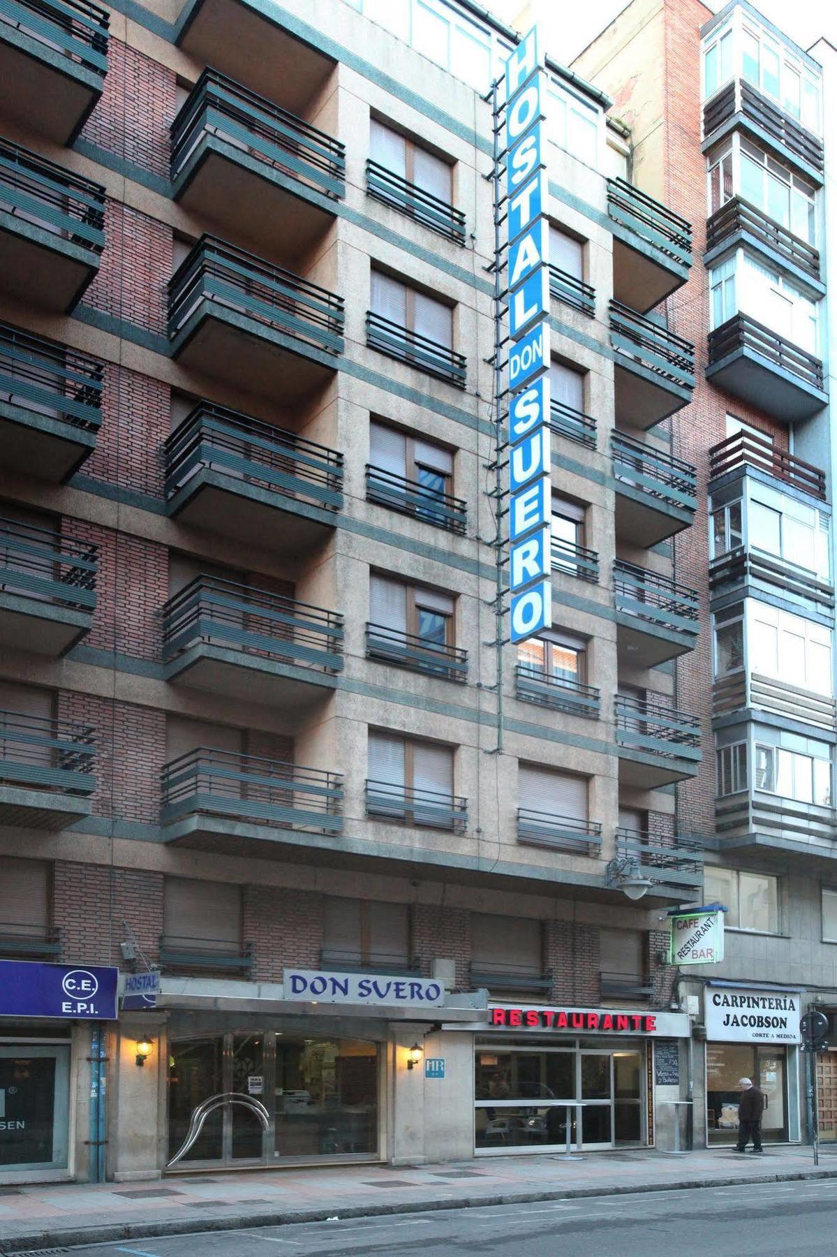 Hostal Don Suero León Exteriér fotografie