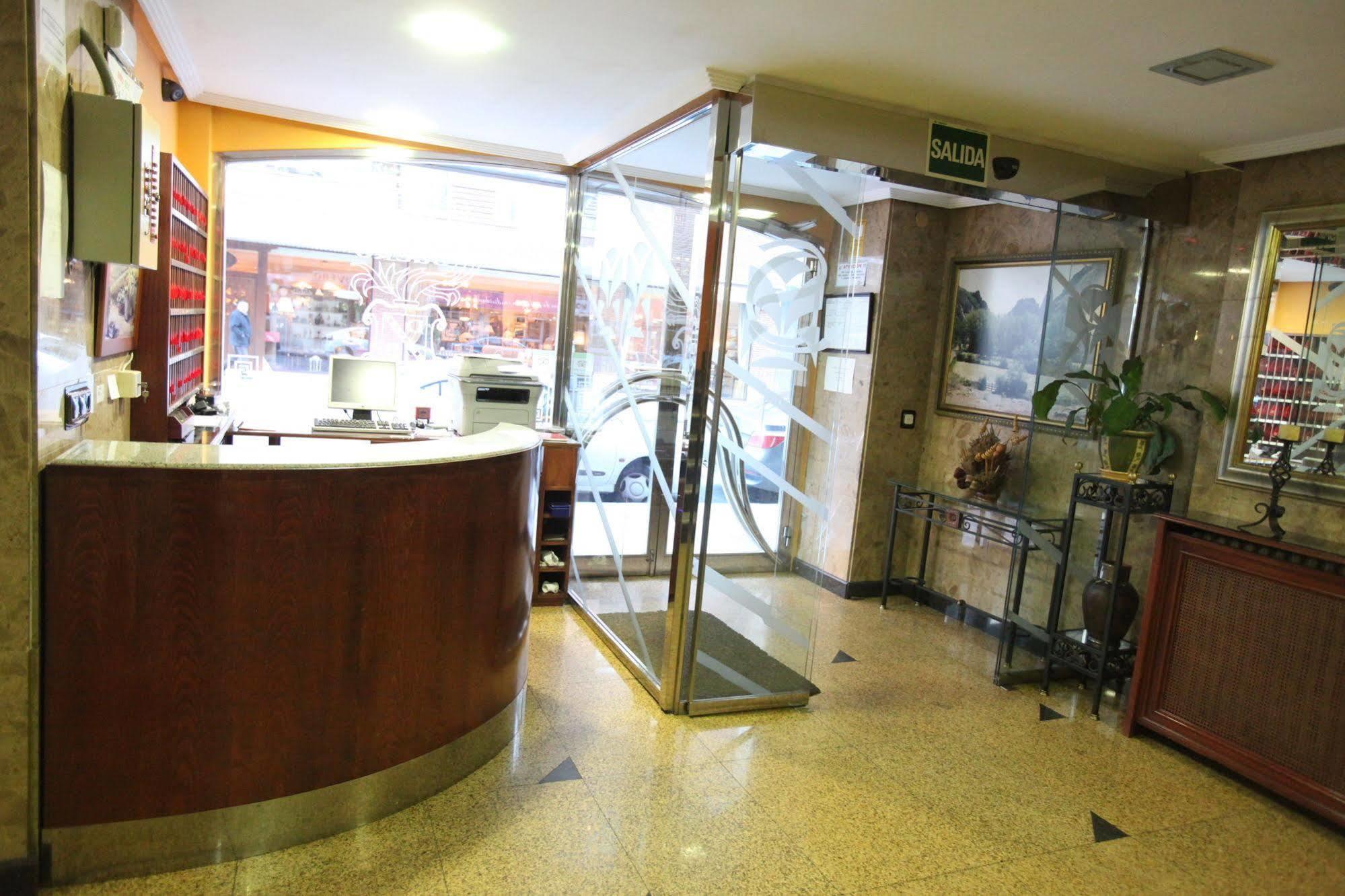 Hostal Don Suero León Exteriér fotografie