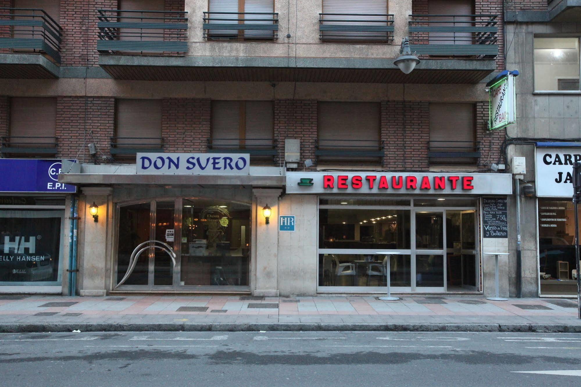 Hostal Don Suero León Exteriér fotografie